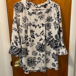 Banana Republic navy and white floral blouse